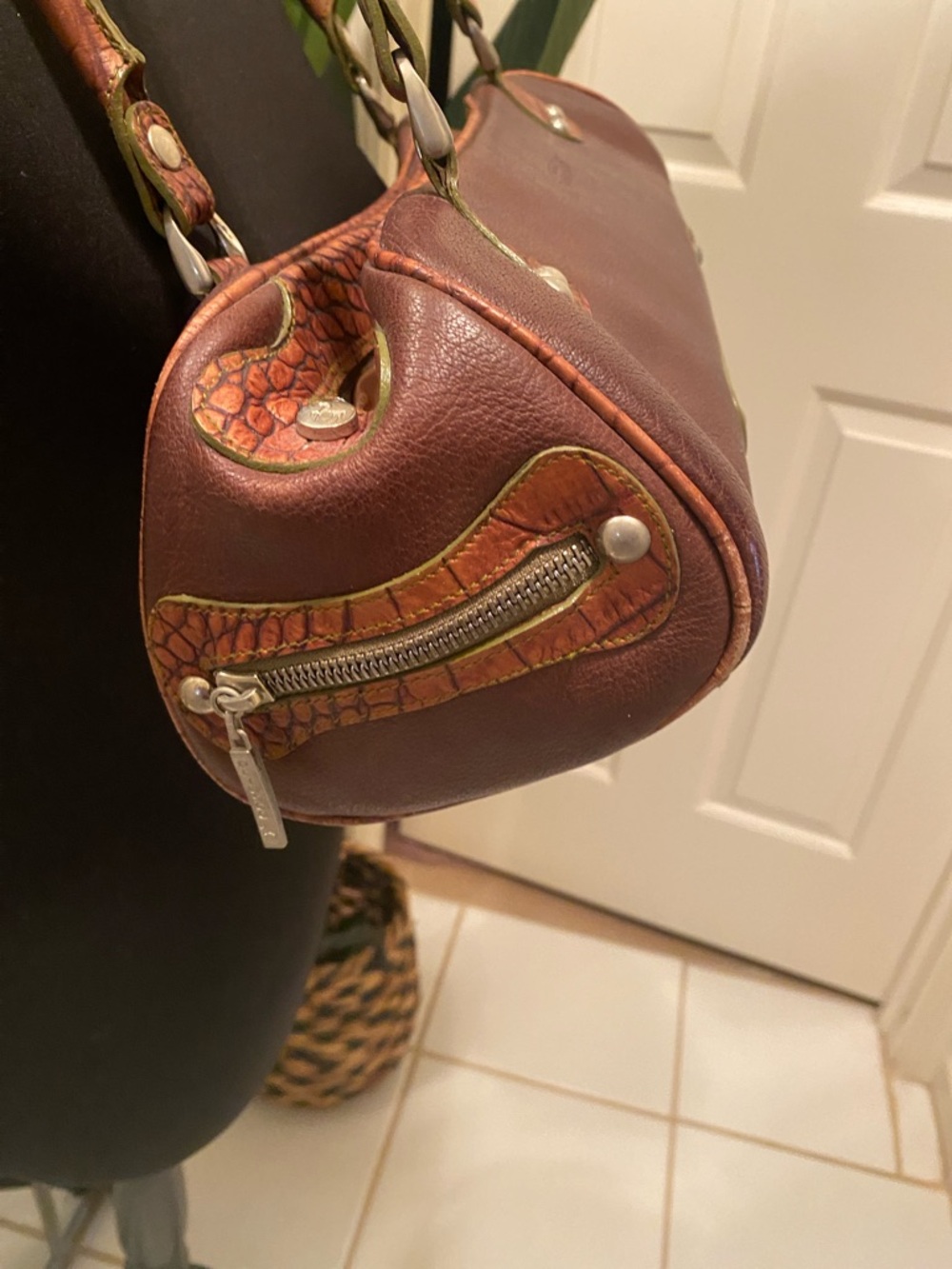 Petusco Brown  Genuine Leather  Bag - Picture 3 of 5